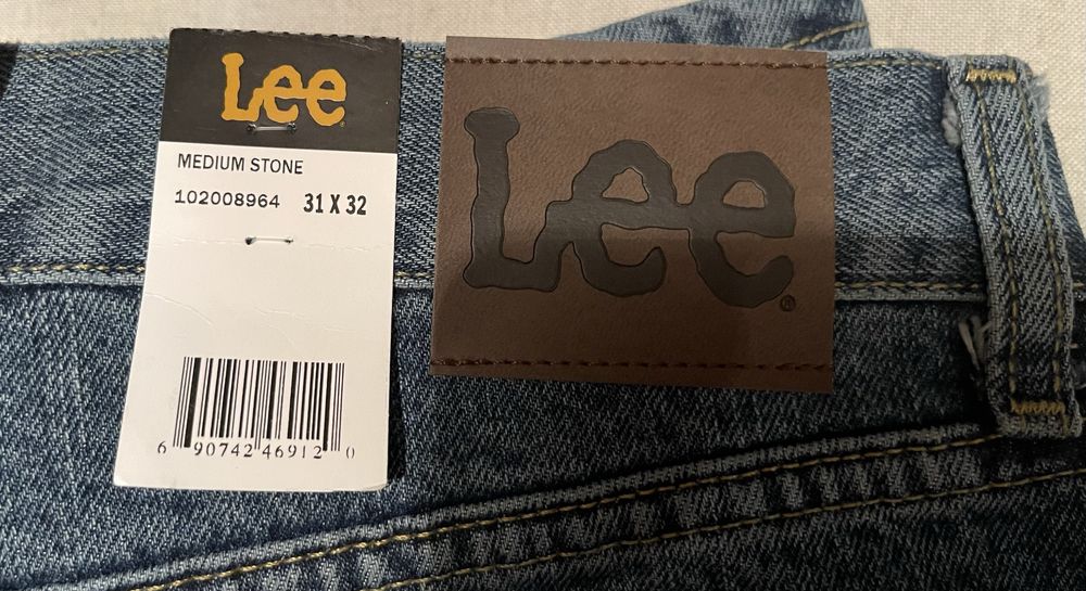 Твоя ідеальна класика: Легендарні джинси Lee!