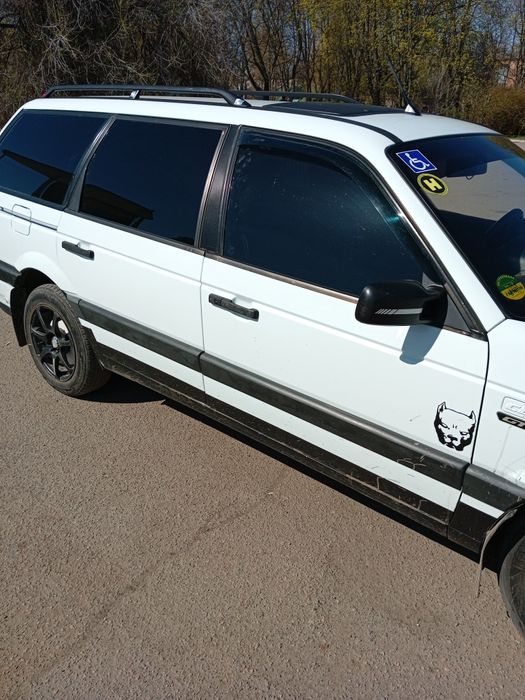 Пассат Б 3.газ , бензин универсал