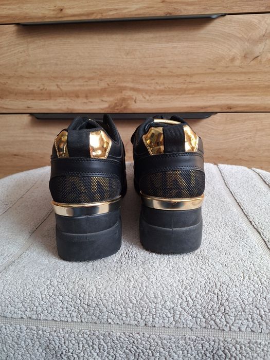 Czarno-złote sneakersy, r.40 JAK NOWE
