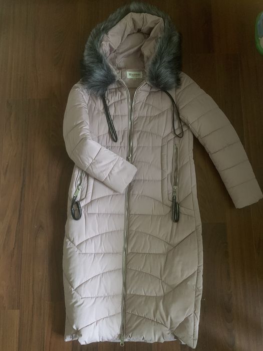 Жіноче зимове пальто, пуховик
