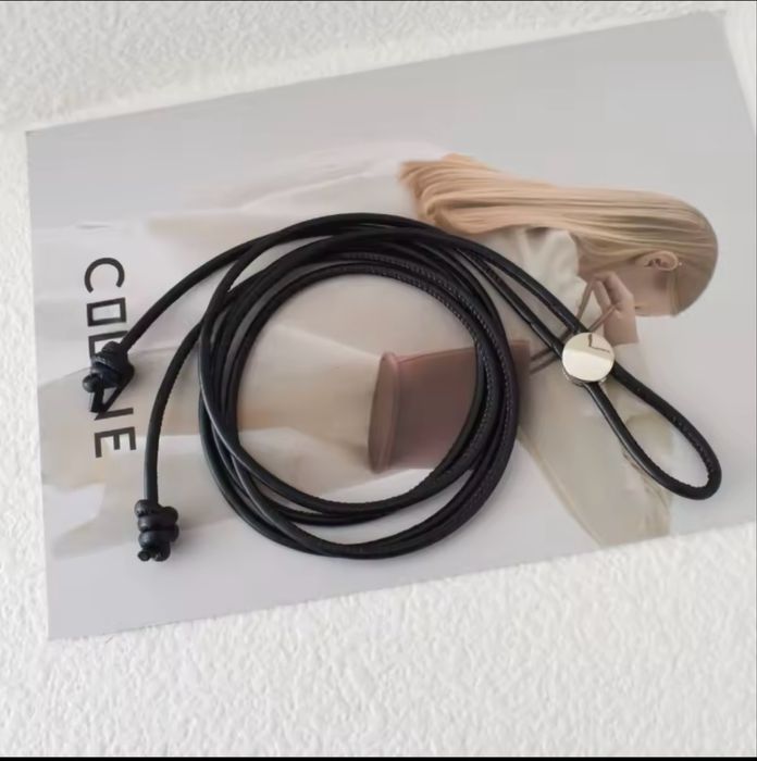 Жіночій ремінь / шнурок