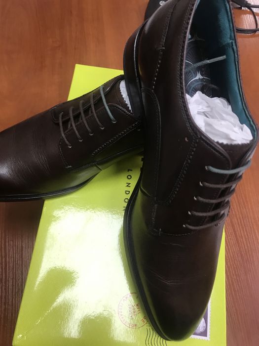 Мужскі класичні тулі TED BAKER London