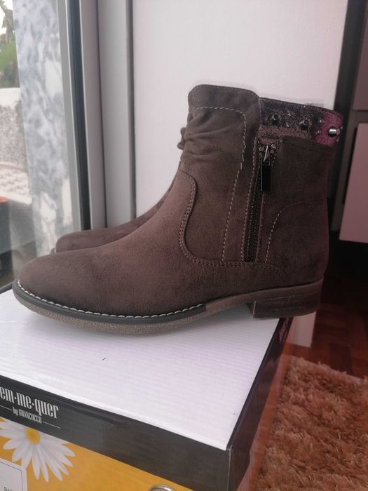 Botas novas Bem me quer