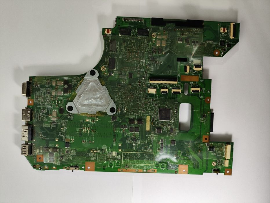 Материнская плата Lenovo v570, LA57 MB, НЕРАБОЧАЯ!!!