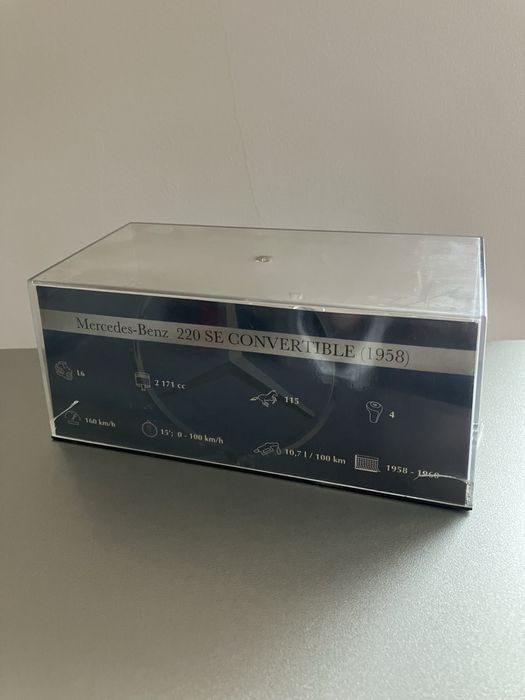 Miniatura Mercedes-Benz 220SE Convertible de 1958