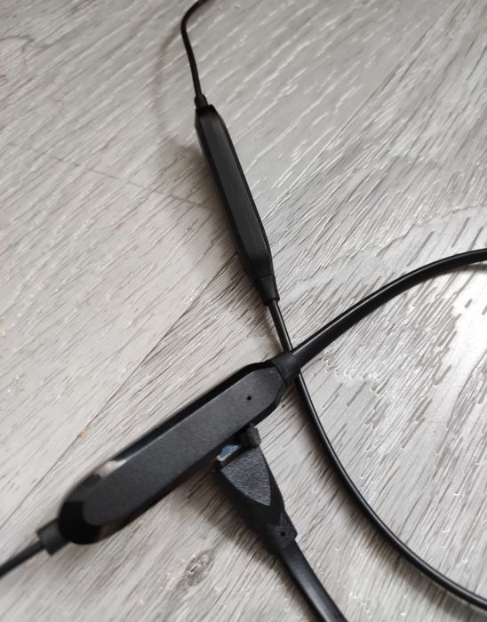 Słuchawki Awei bezprzewodowe sportowe dla biegaczy na siłownię