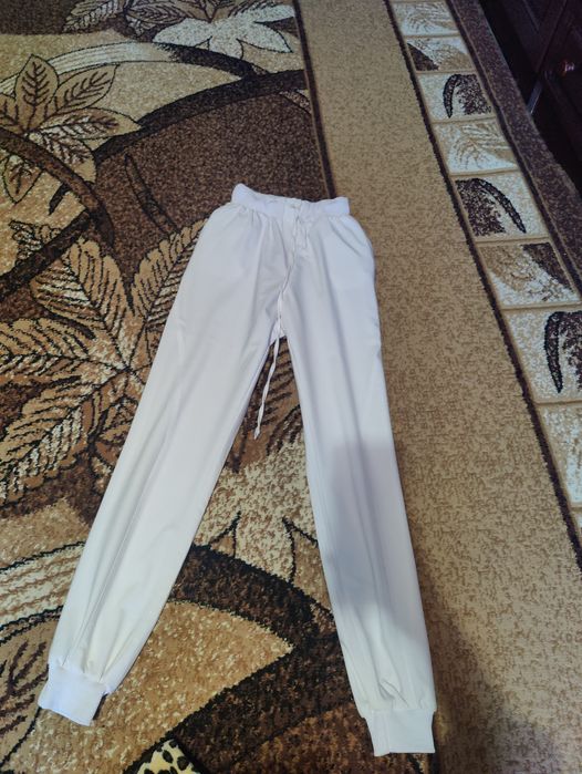 Штани медичні білі 42 розмір