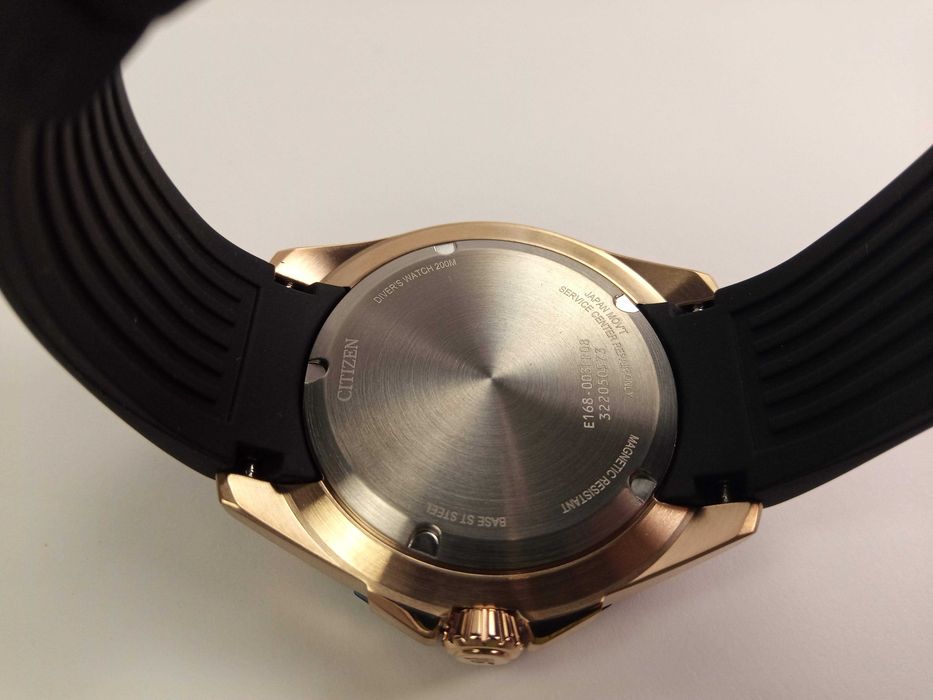 Японские мужские 200м дайверские часы Citizen Eco-Drive BN0196-01L
