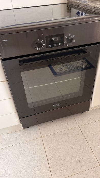 Fogão BECKEN BFE9896 DIX (70 L - Elétrico de Indução - Dark Inox)