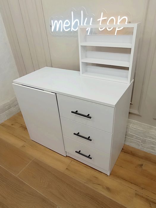 Манікюрний розкладний стіл, стіл для манікюру кутовий.