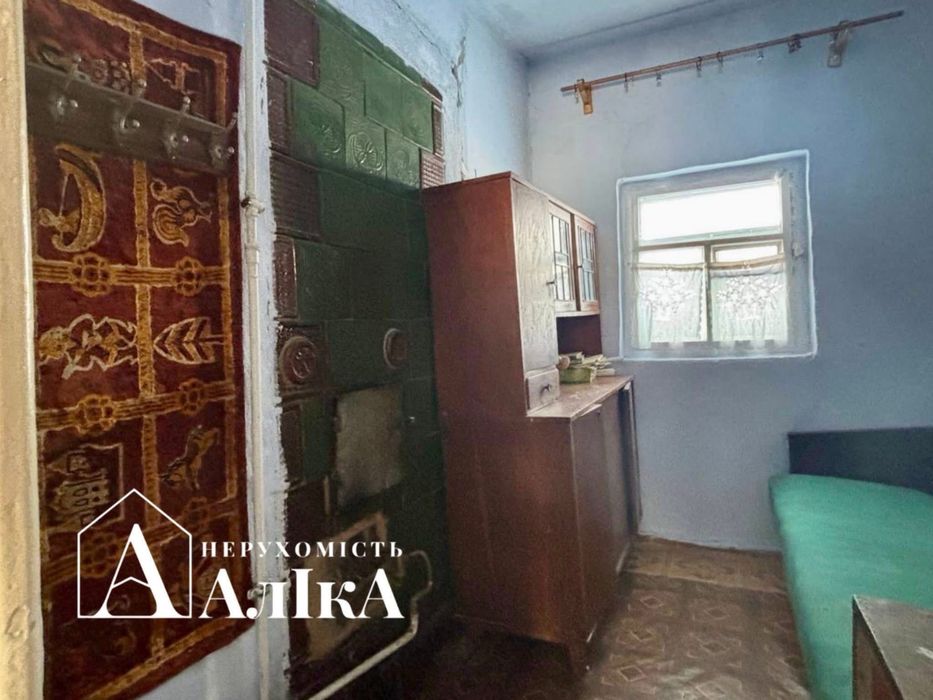 Продам невеликий будинок