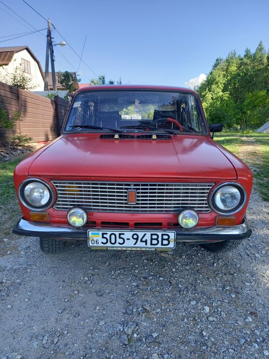 Продам ваз 21011