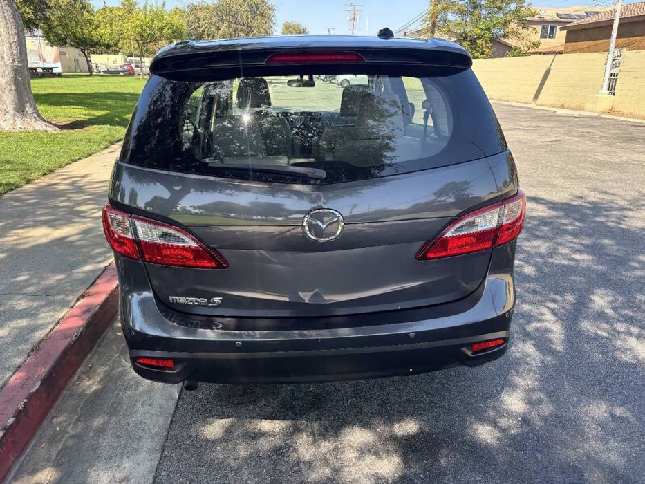 Mazda 5      2014
