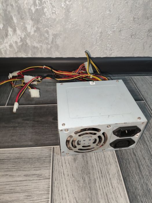 Продам пк , цілий або по комплектуючим .