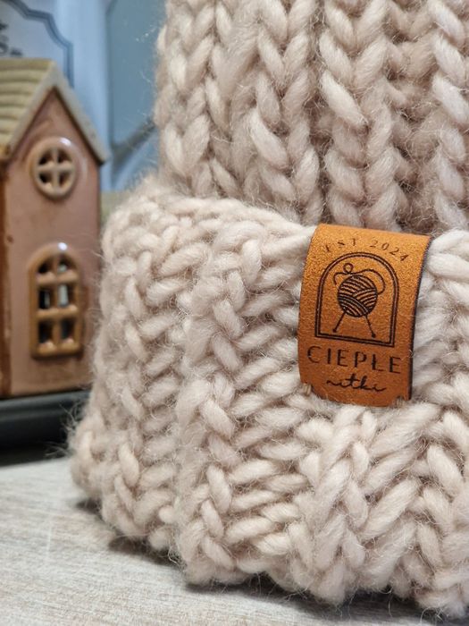 Czapka ręcznie dziergana wełna merino 100%