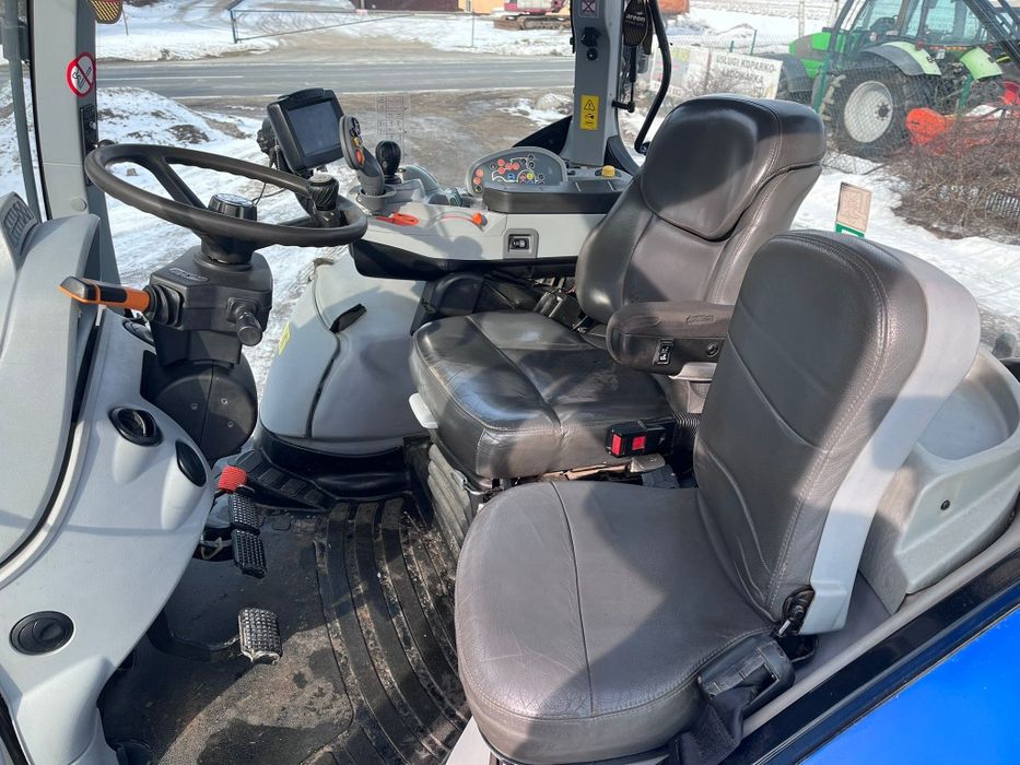 John Deere new AC 11r T7