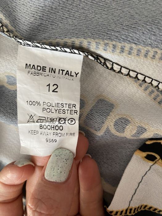 Sukienka midi Boohoo rozmiar L