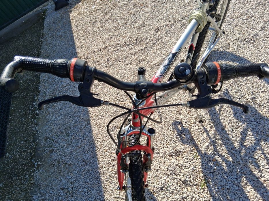 Bicicleta VTT roda 26