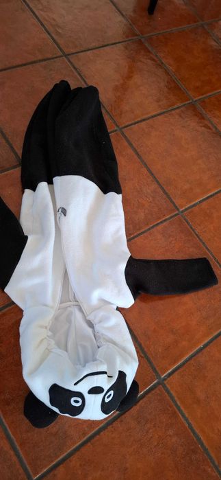 Fato/macacão de Panda para bebé – quentinho e ótimo estado