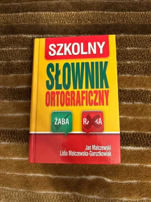 Szkolny słownik ortograficzny
