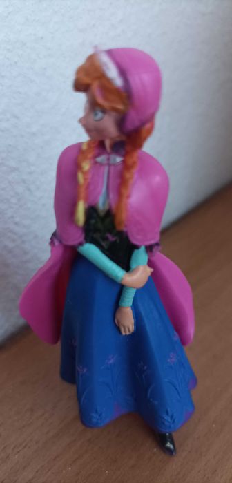 Bonecas Chic i Girl, Elsa Frozen, Mickey e Minnie