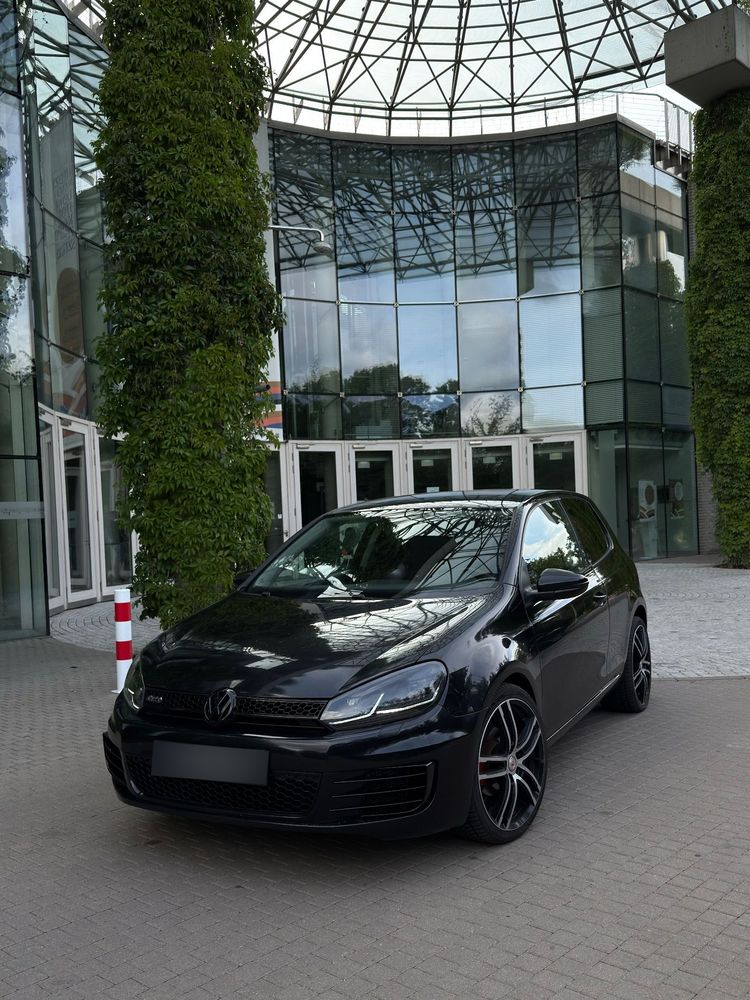 Volkswagen Golf 1.6 TDI BlueMot Trendline DSG