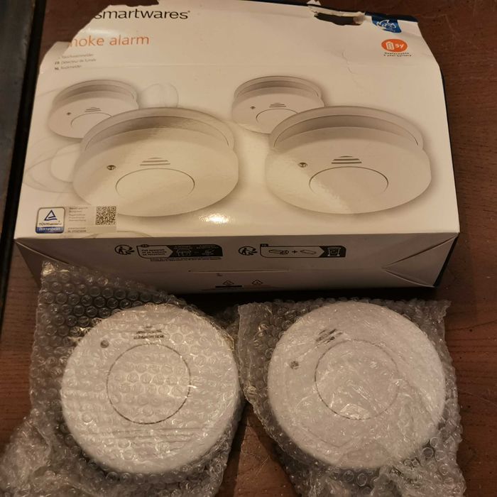 2 detetores de fumo Smartwares