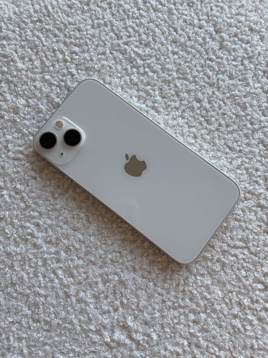 Iphone 13 128 GB, etui+ słuchawki
