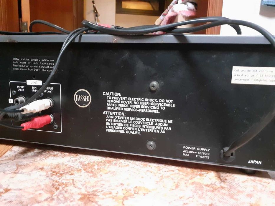 Leitor "STEREO Cassette DECK"