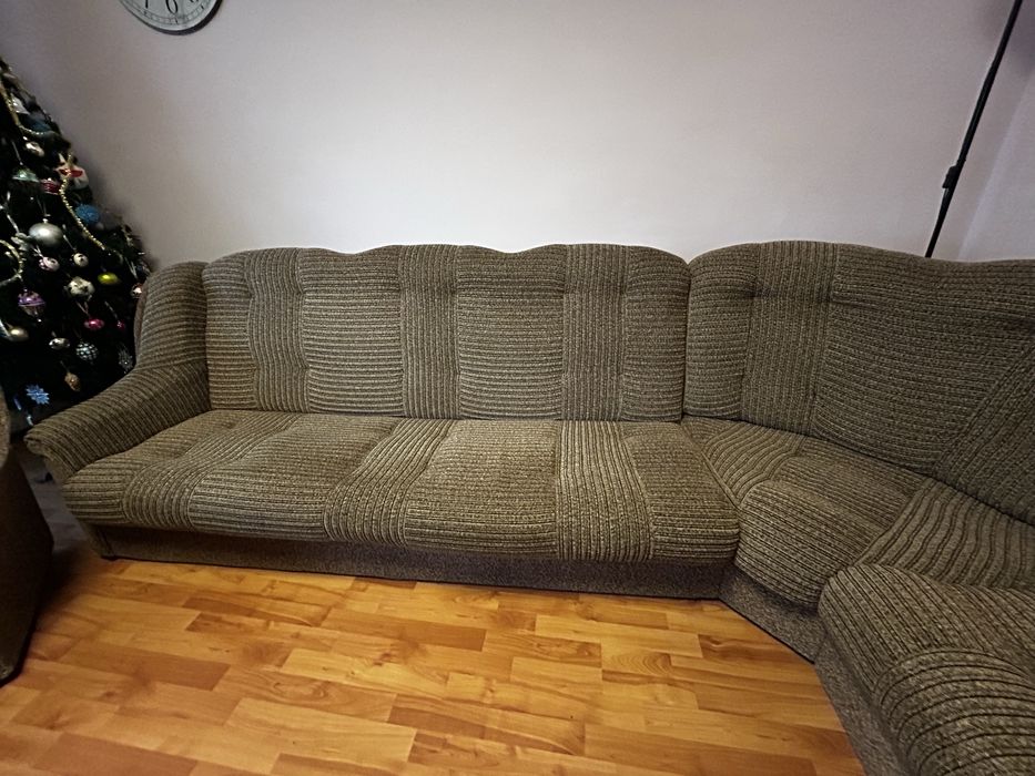 Duży narożnik komplet fotel i puf