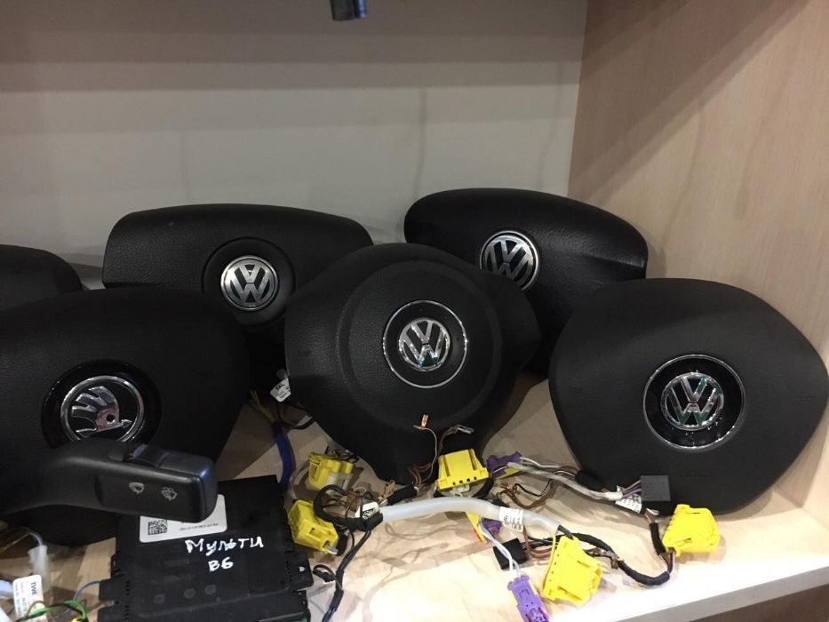 Подушка гольф 7 GTI AirBag водителя passat b7 b8 сс jetta  tiguan polo