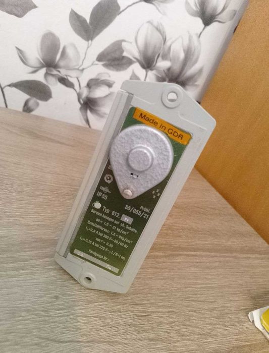 Датчик-реле давления Typ 612.11 Mertik ГДР