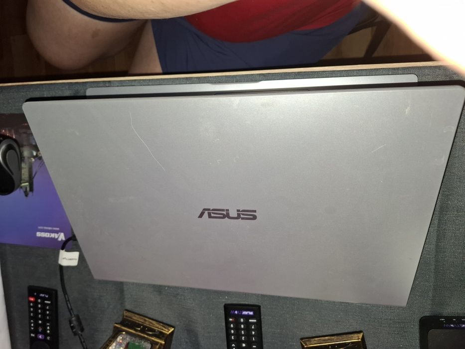 Sprzedam Laptop asus