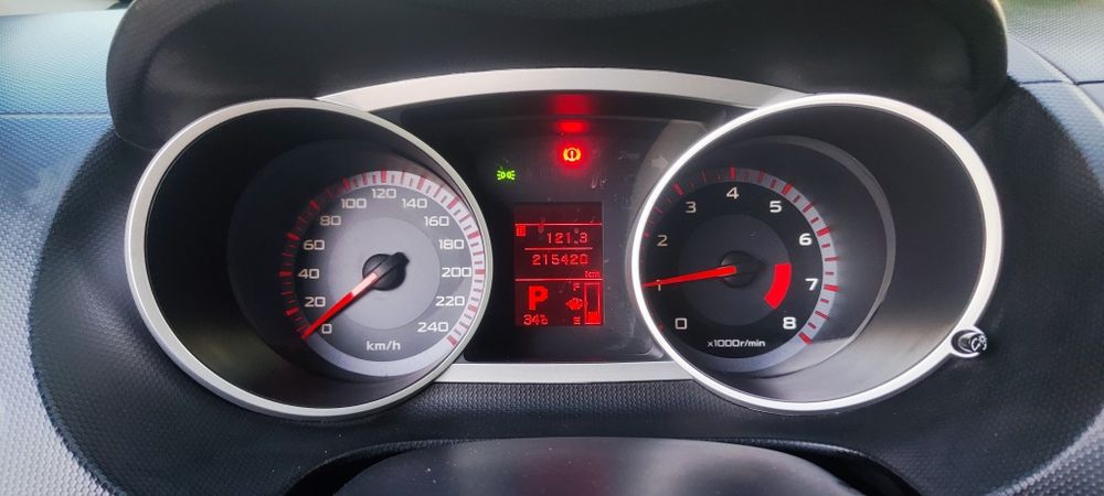 Продам Mitsubishi Outlender XL