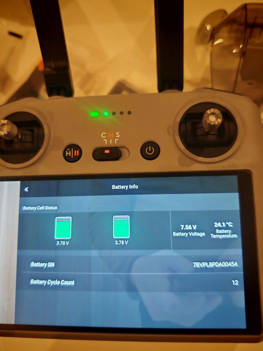 Vendo ou troco, DJI Mini 4 Pro Combo, como novo