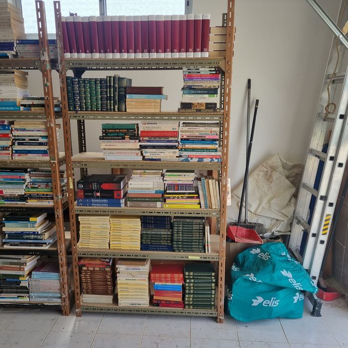 Livros usados em muito bom estado de conservação