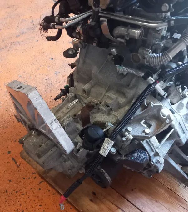 Caixa de Velocidades Fiat Panda/Fiat 500L 1.3 Multijet 4x4 Ref: 330A1000