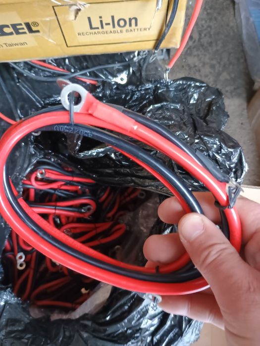 Кабель для підключення інвертора