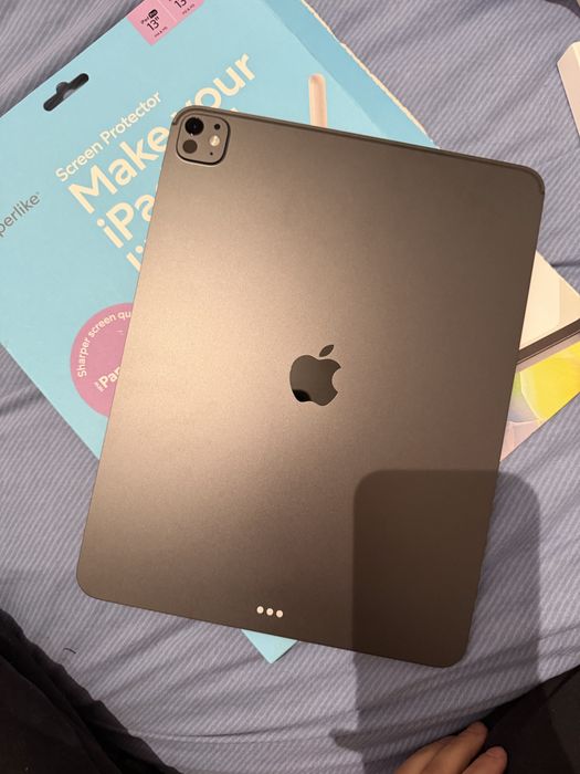 Apple ipad 13 pro