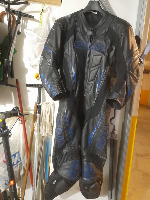 Equipamento track days usado 2 vezes.