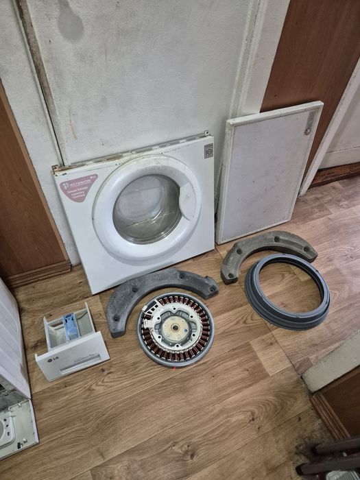 Деталі до пральної машини LG F8068LD