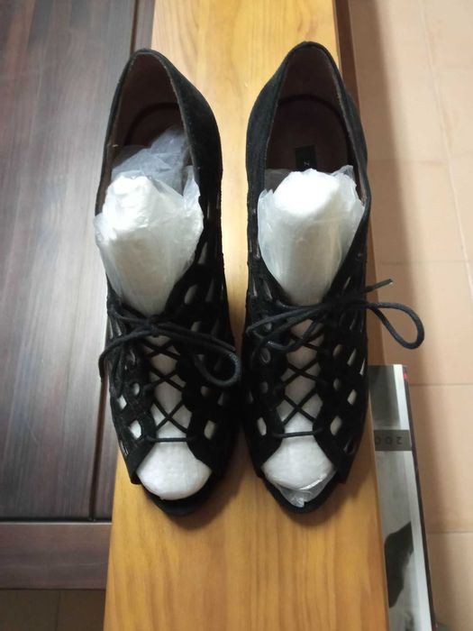 Sapatos de senhora