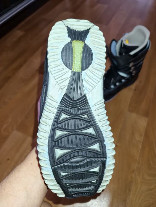 Сноуборд черевики Burton Lodi US9