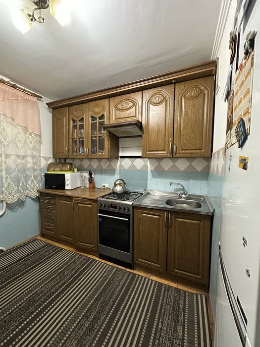 Продаж 2км квартири вул. Петлюри