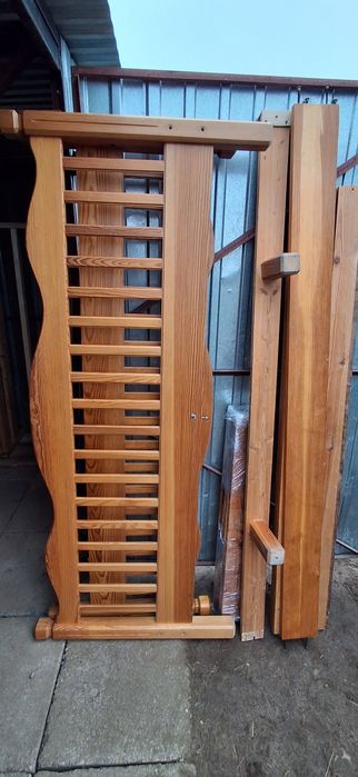 Łóżko 180 szafki nocne