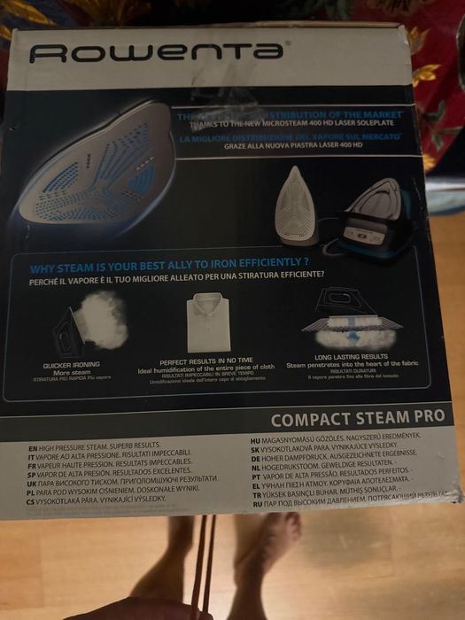 Ferro com Caldeira ROWENTA Compact Steam Pro