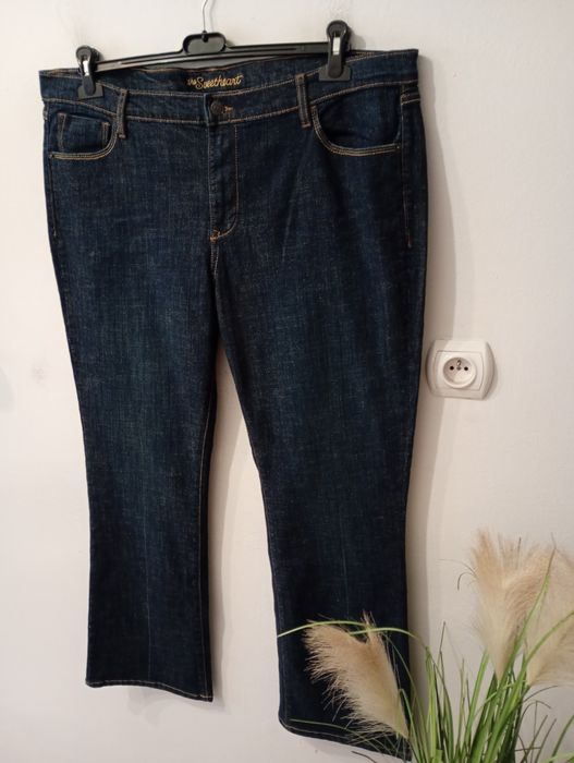 Jeansy z nogawką bootcut rozmiar 48 Old Navy