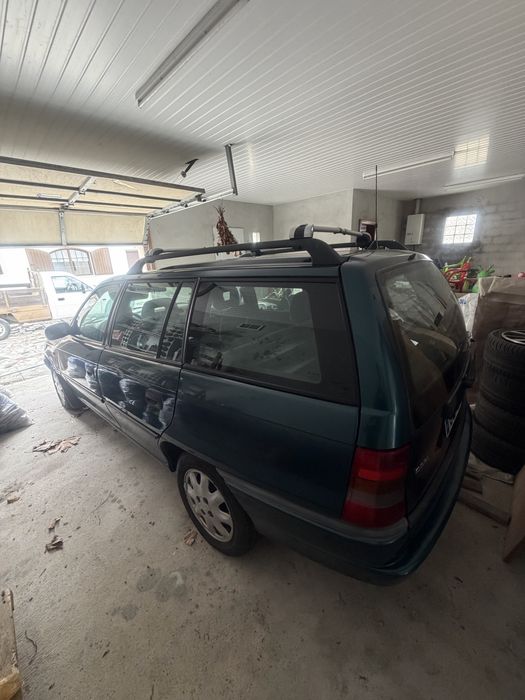 Opel 1.4 gasolina