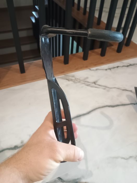 Wieszaki na rowery cena za 2 sztuki
