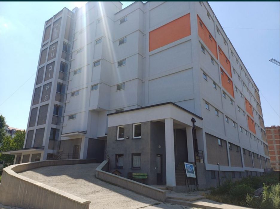 Гараж+паркомісце Сузірʼя на Героїв Майдану